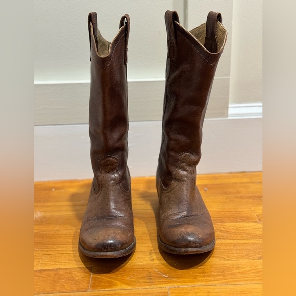 Frye Carson Ladies Cowboy Boots Size 7 1/2 B - Picture 2 of 6